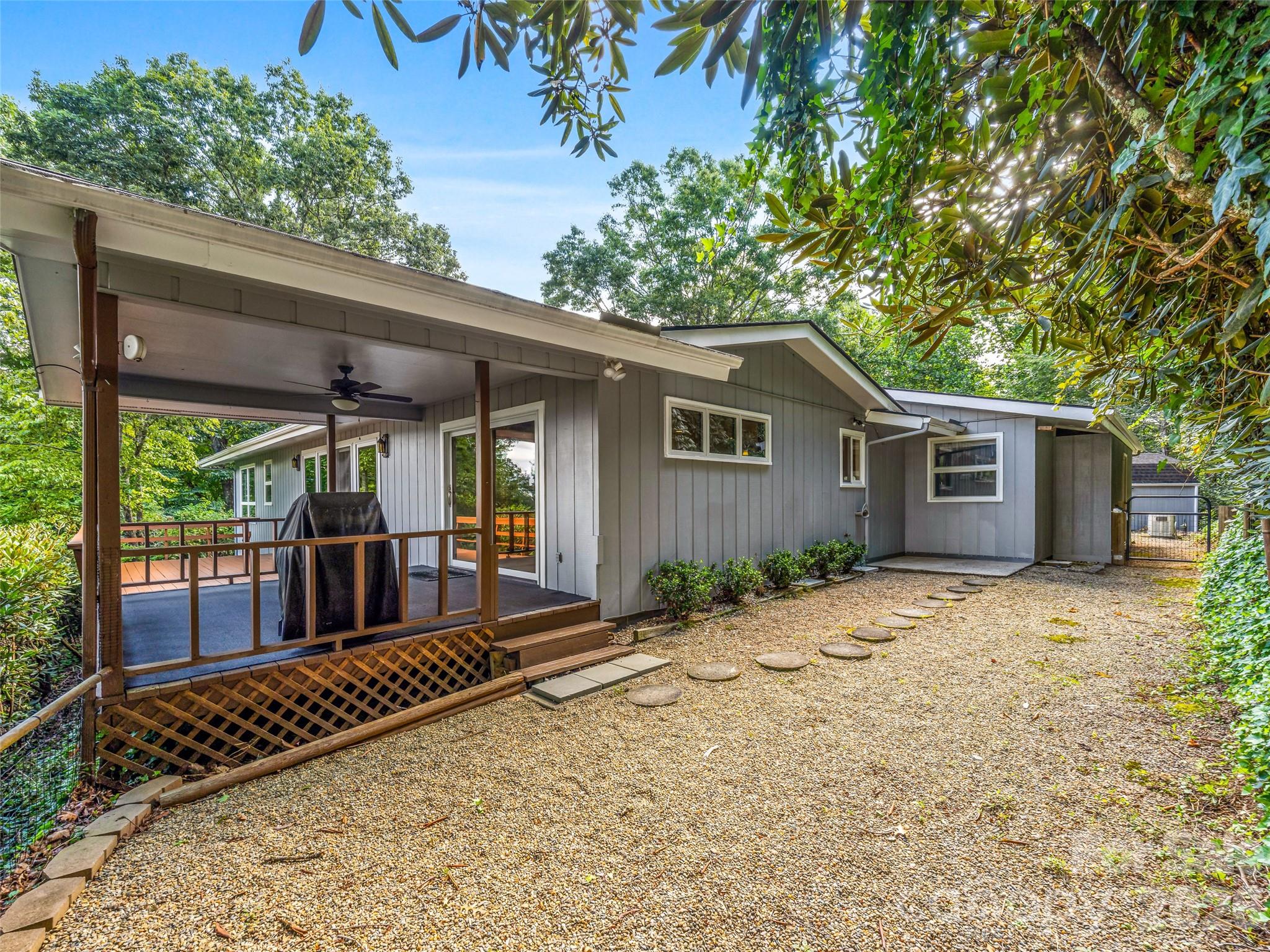 252 Middlemount Road