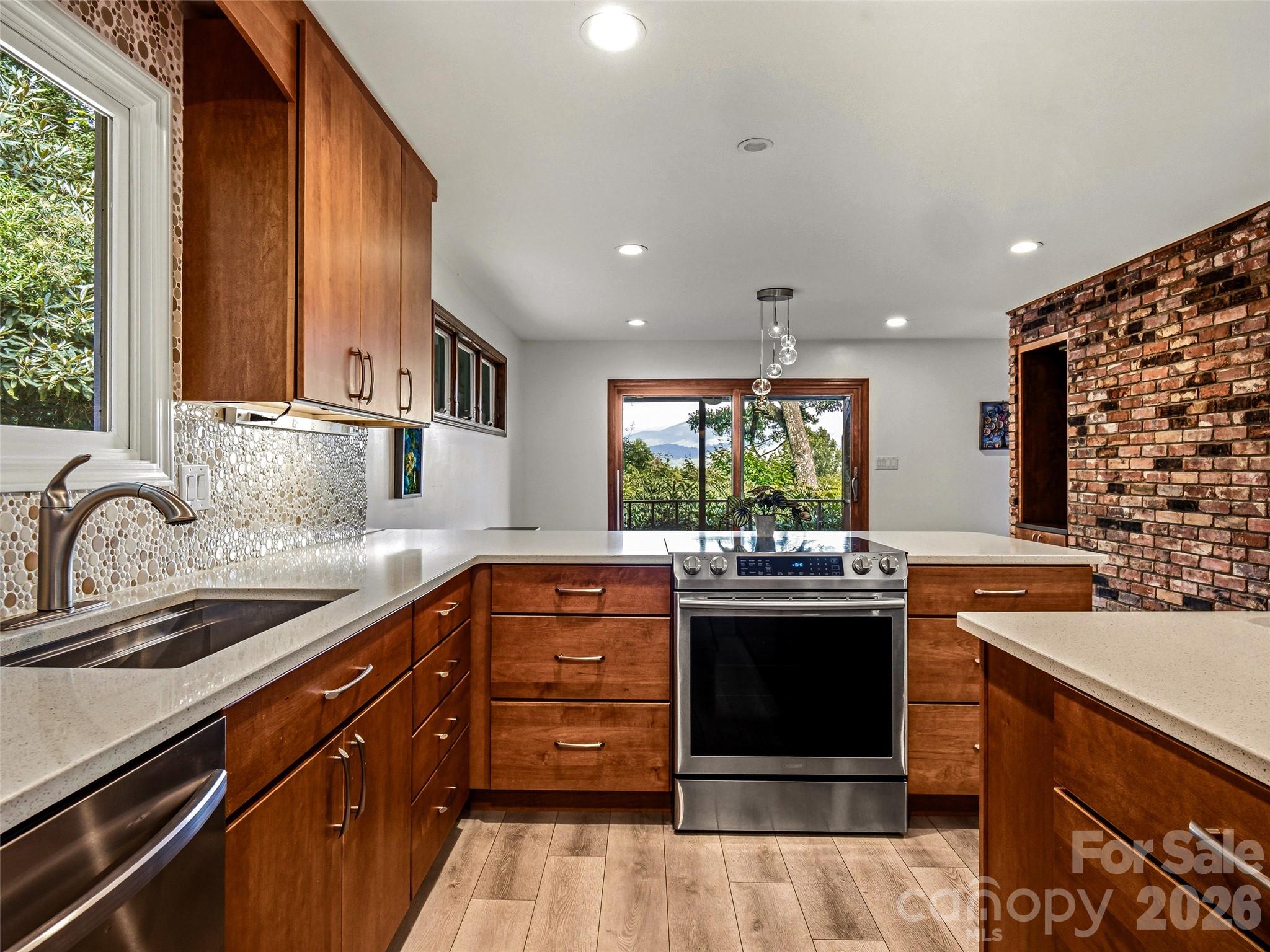 252 Middlemount Road