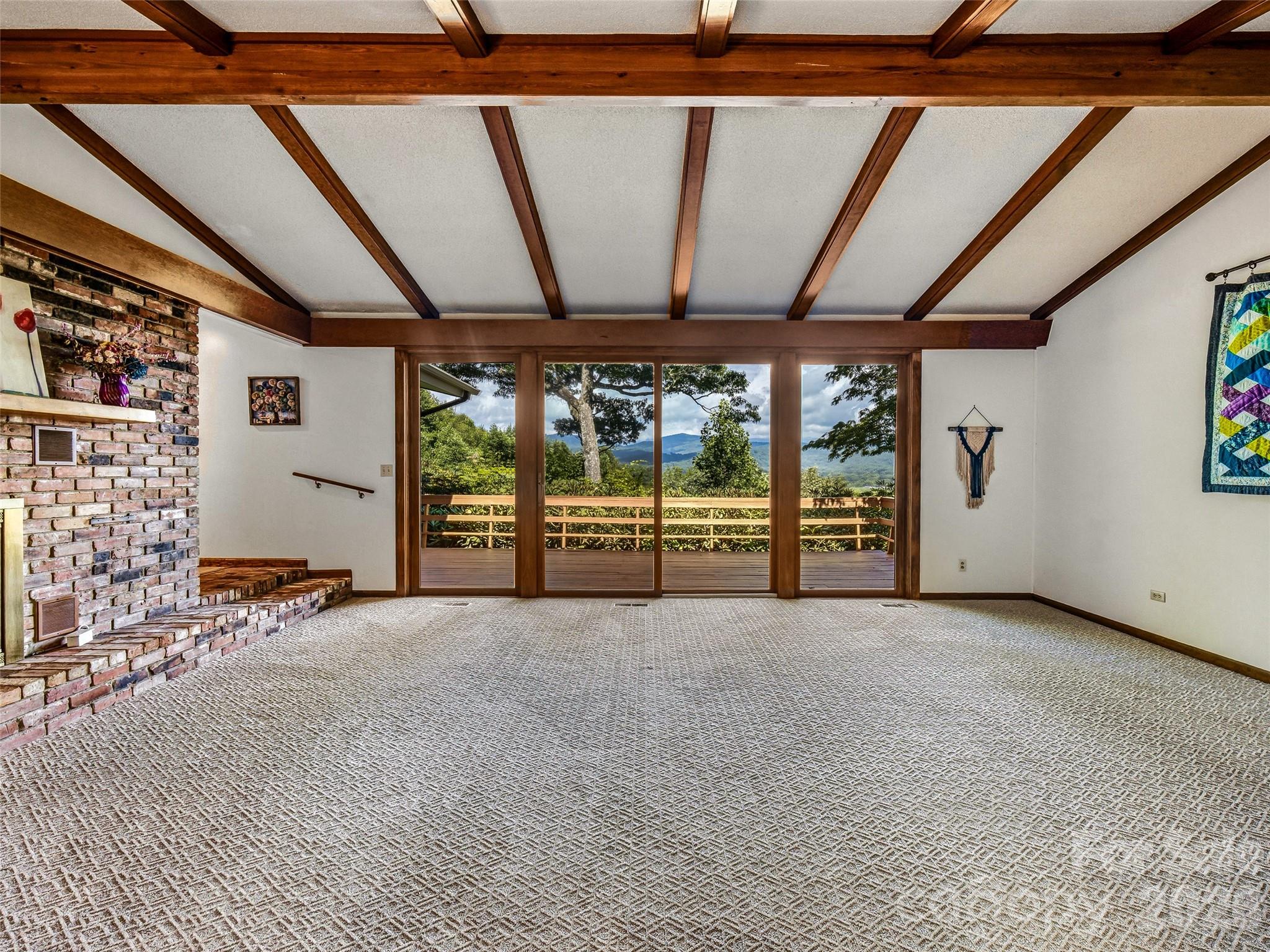252 Middlemount Road
