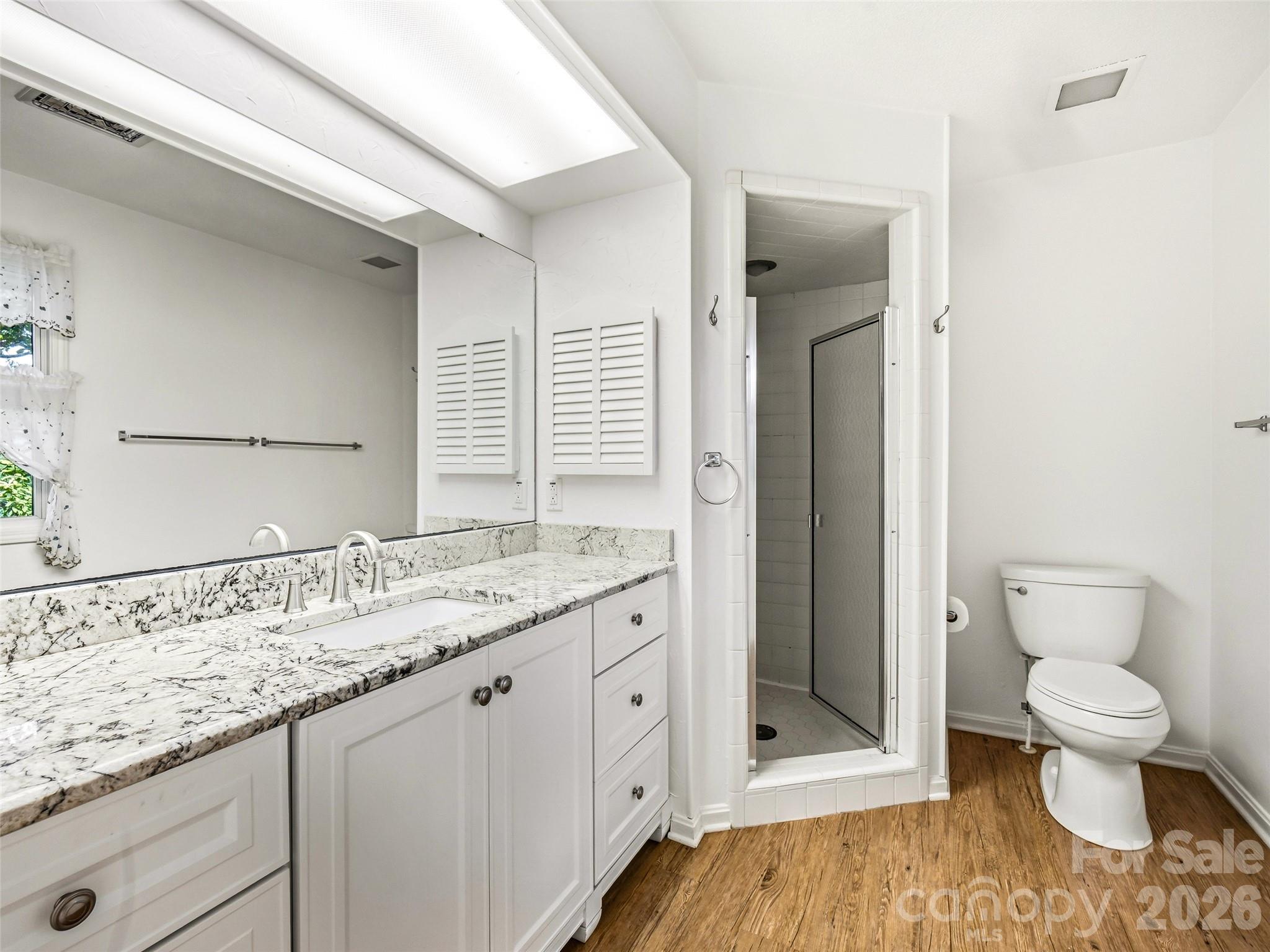252 Middlemount Road