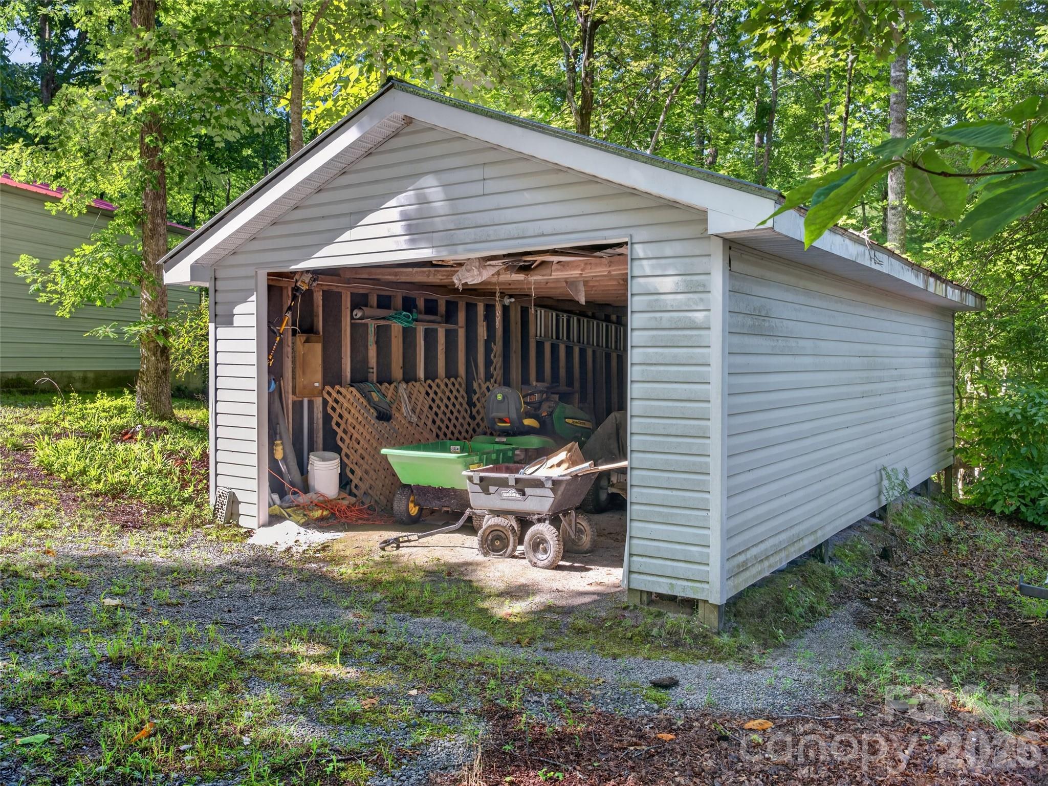 1900 Solomon Jones Road