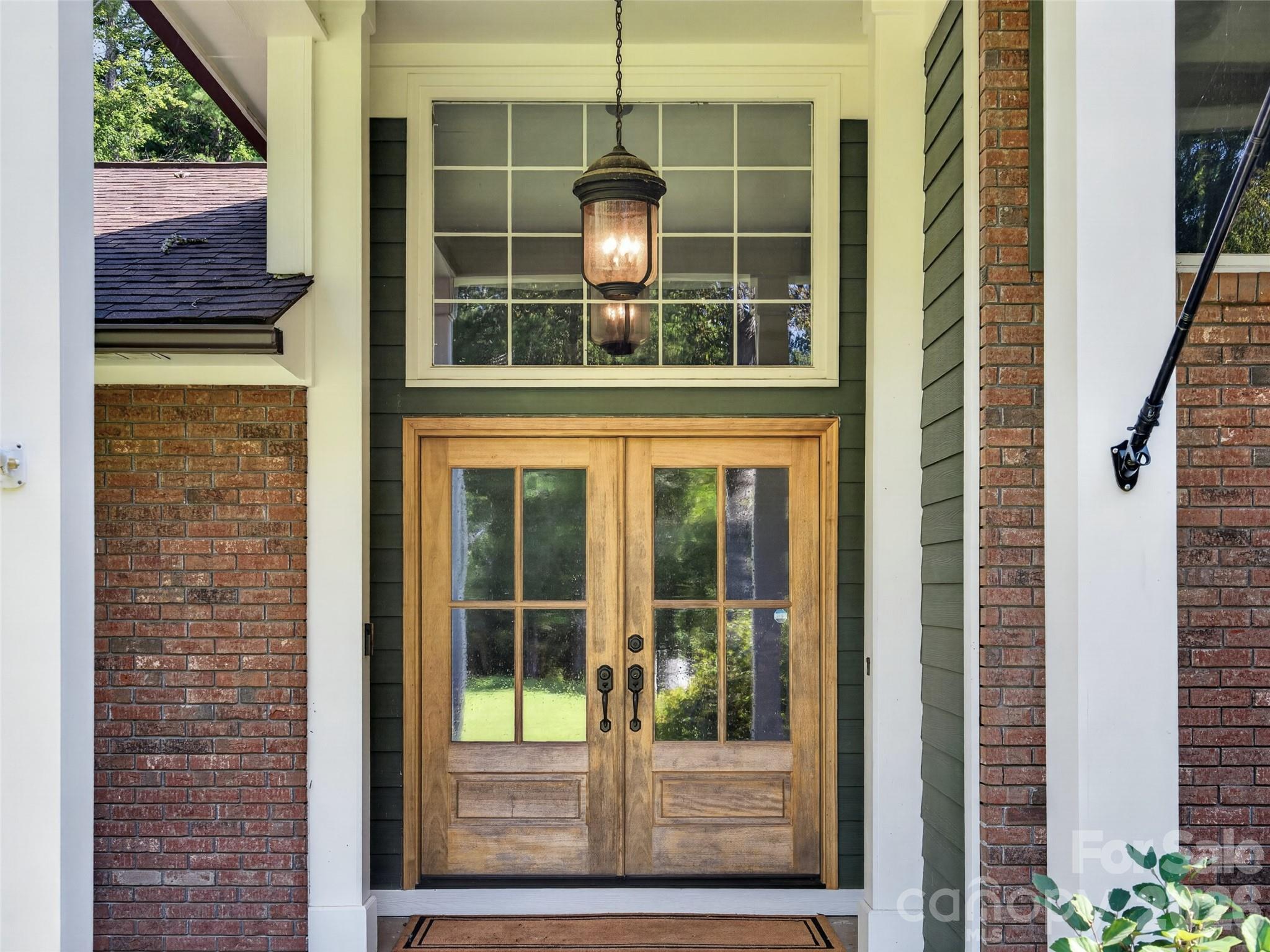 73 Redwood Street