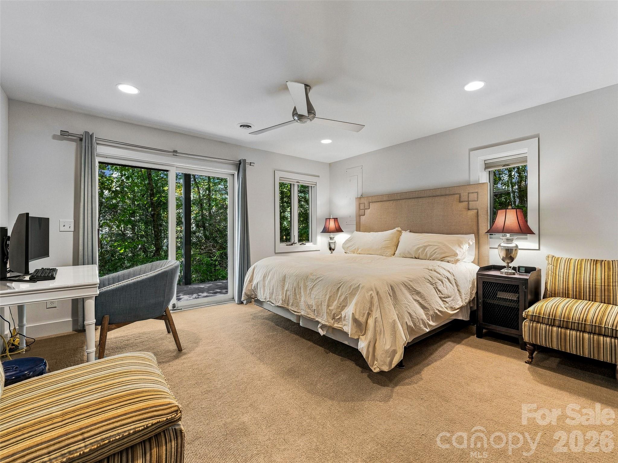 375 Robin Hood Road