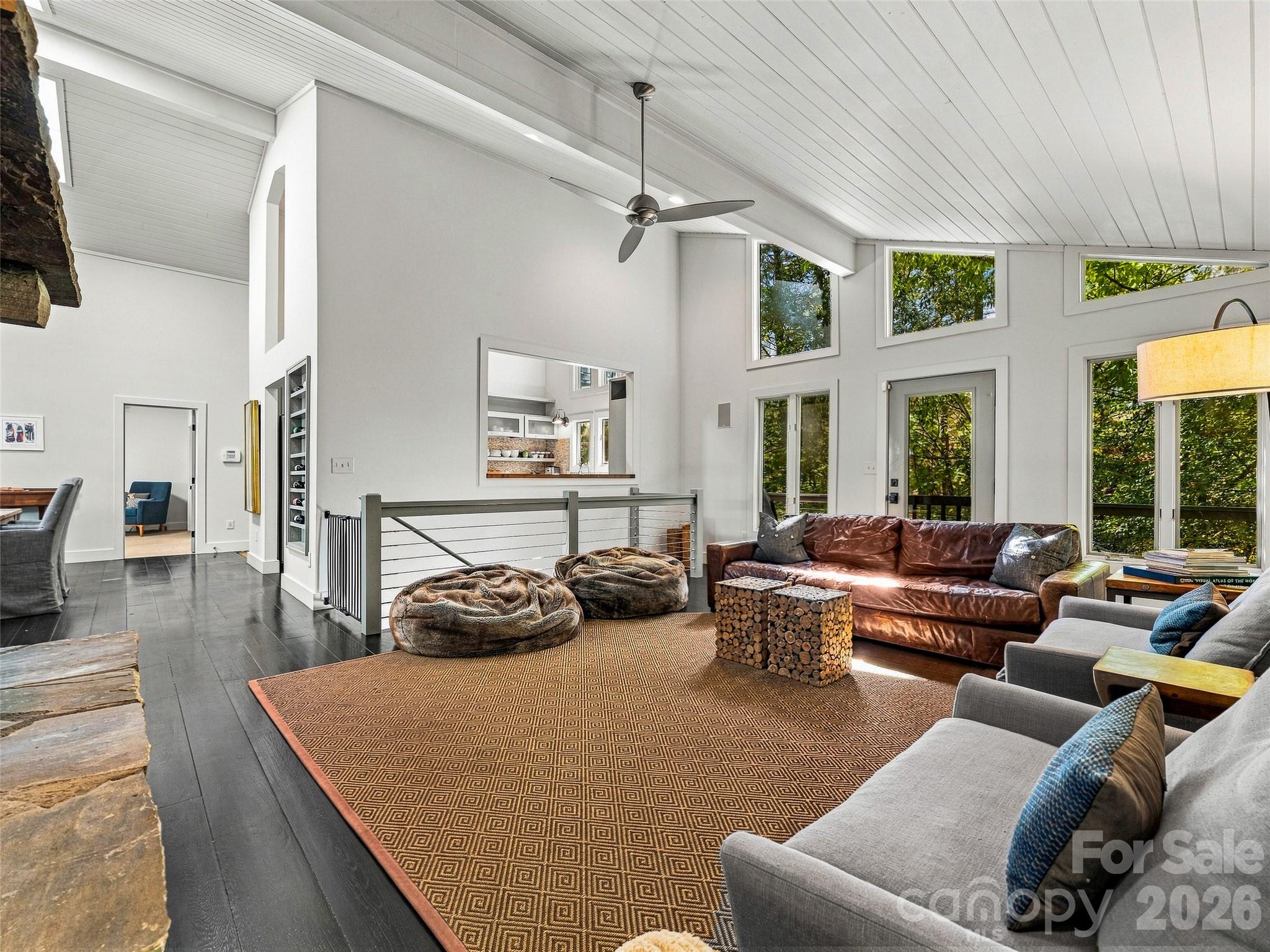 375 Robin Hood Road