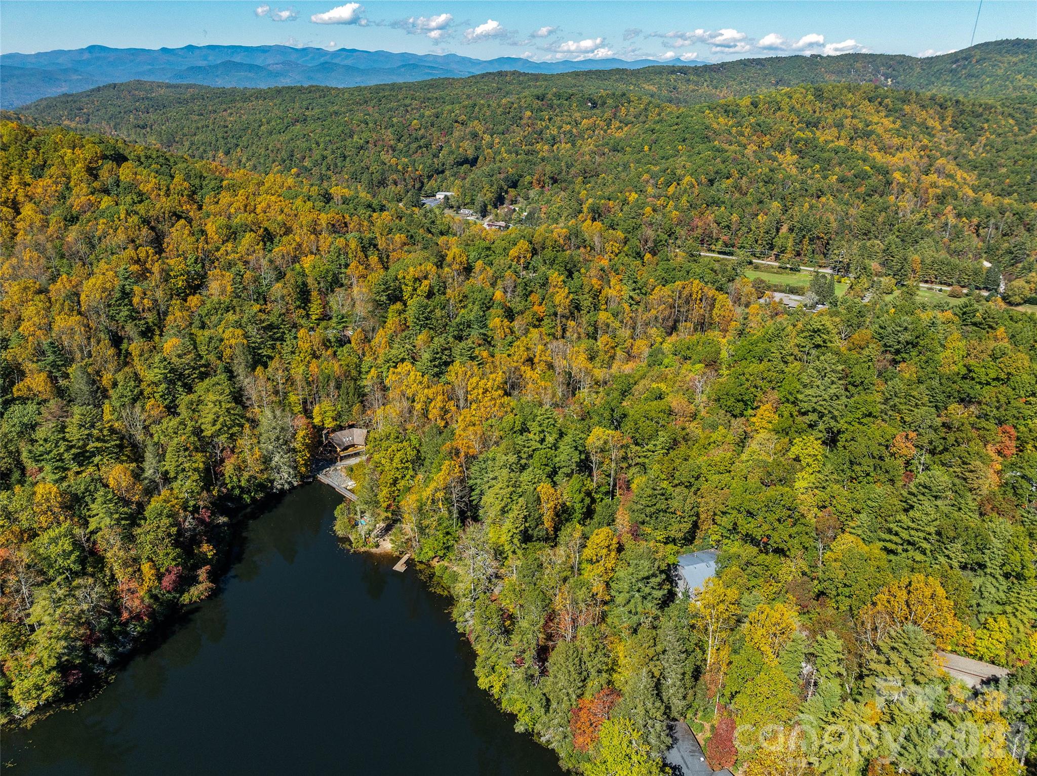 375 Robin Hood Road