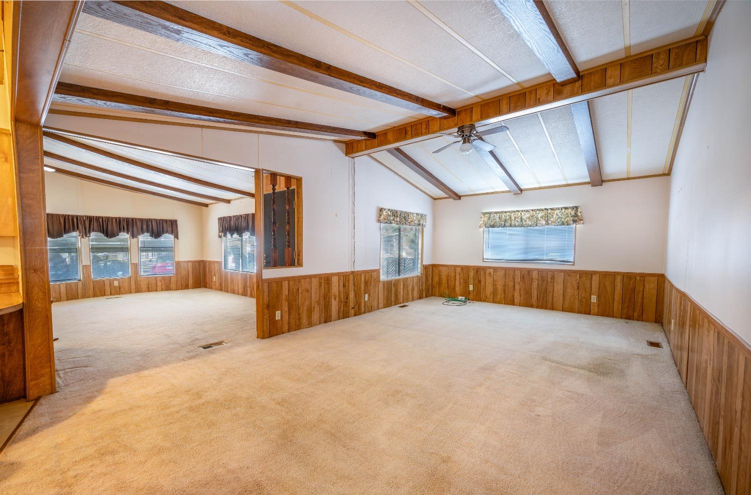 12 Schooner Lane
