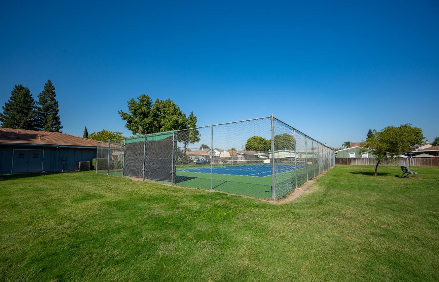 12 Schooner Lane