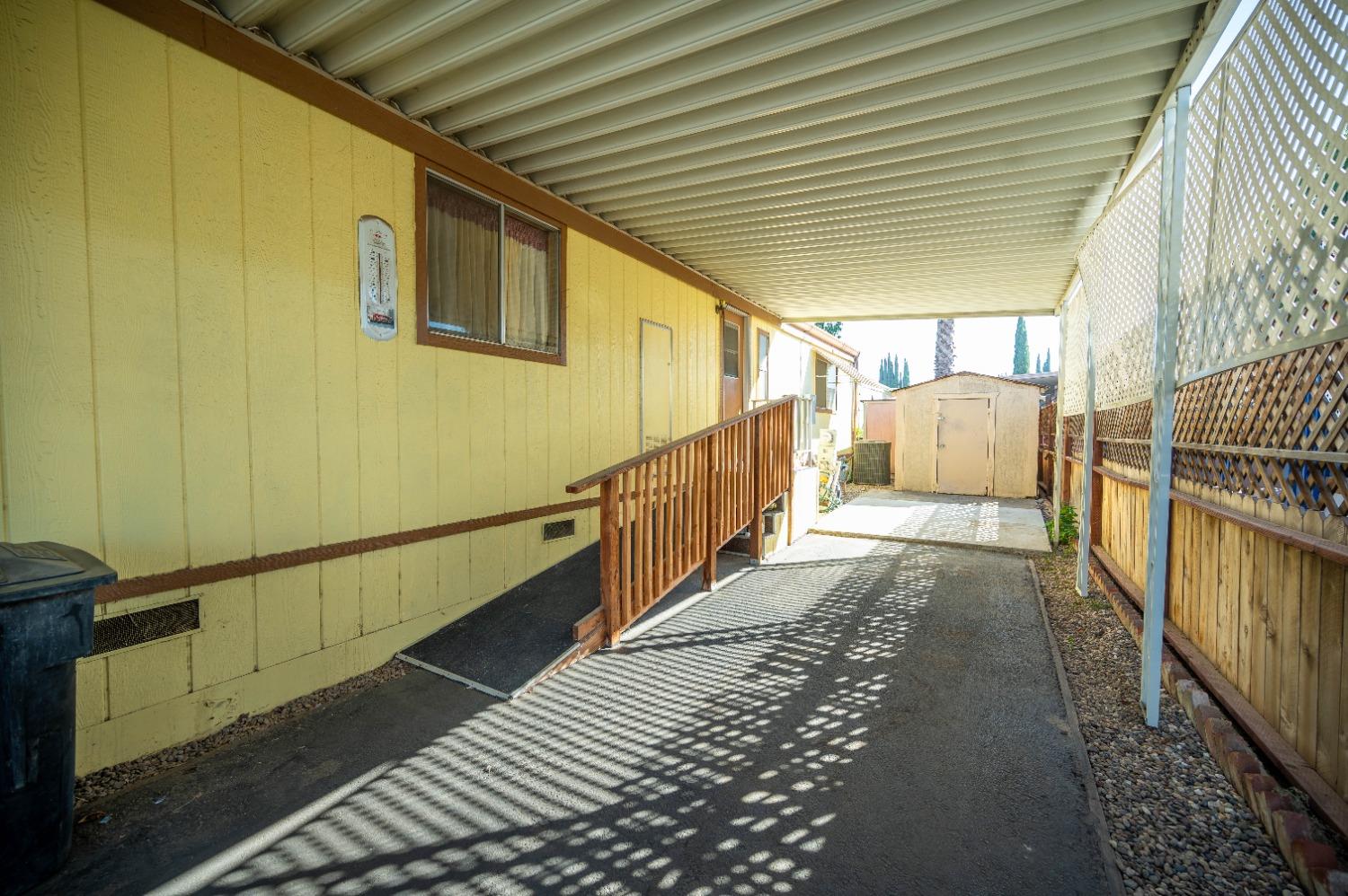 12 Schooner Lane