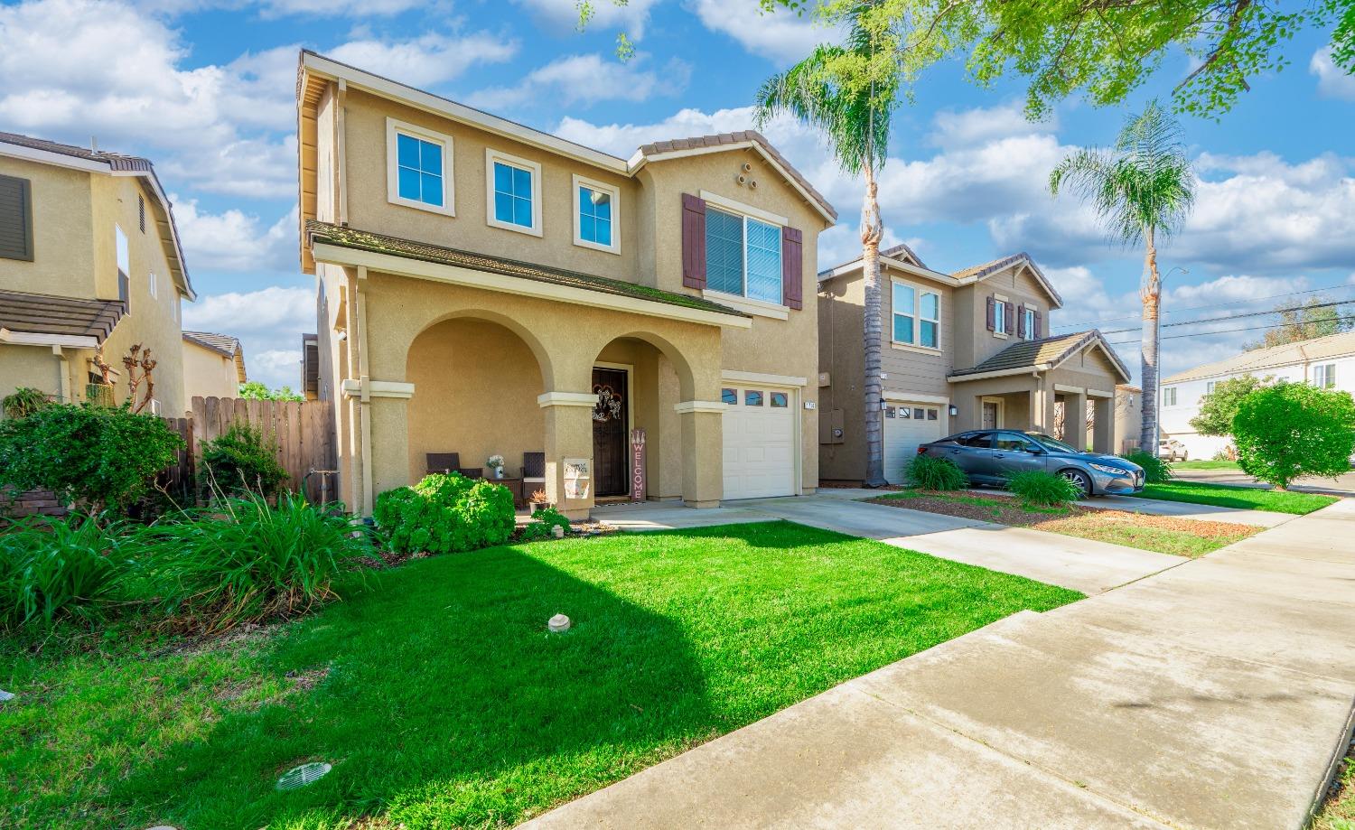 1714 Zona Bella Lane