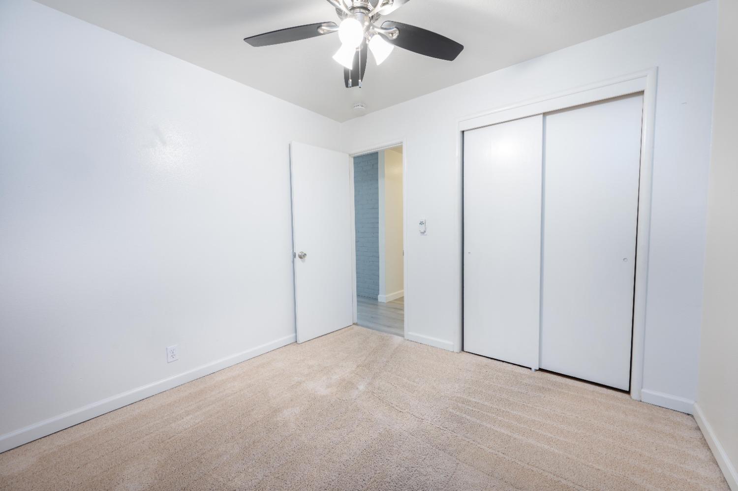 1629 Oakwood