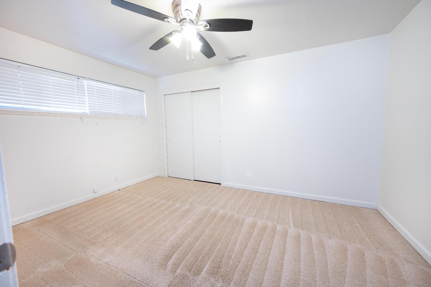 1629 Oakwood