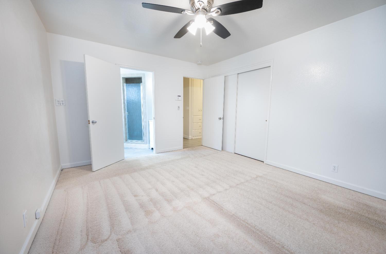 1629 Oakwood