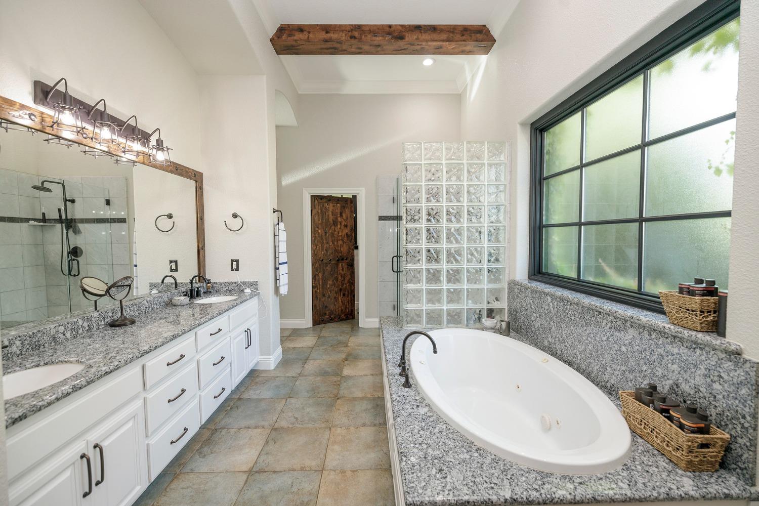 10417 Saint Andrews Court