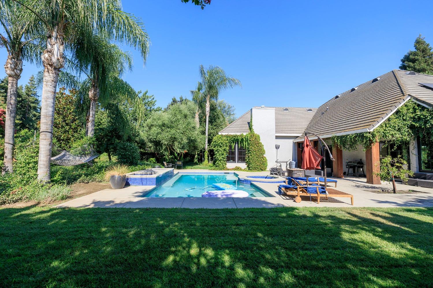10417 Saint Andrews Court