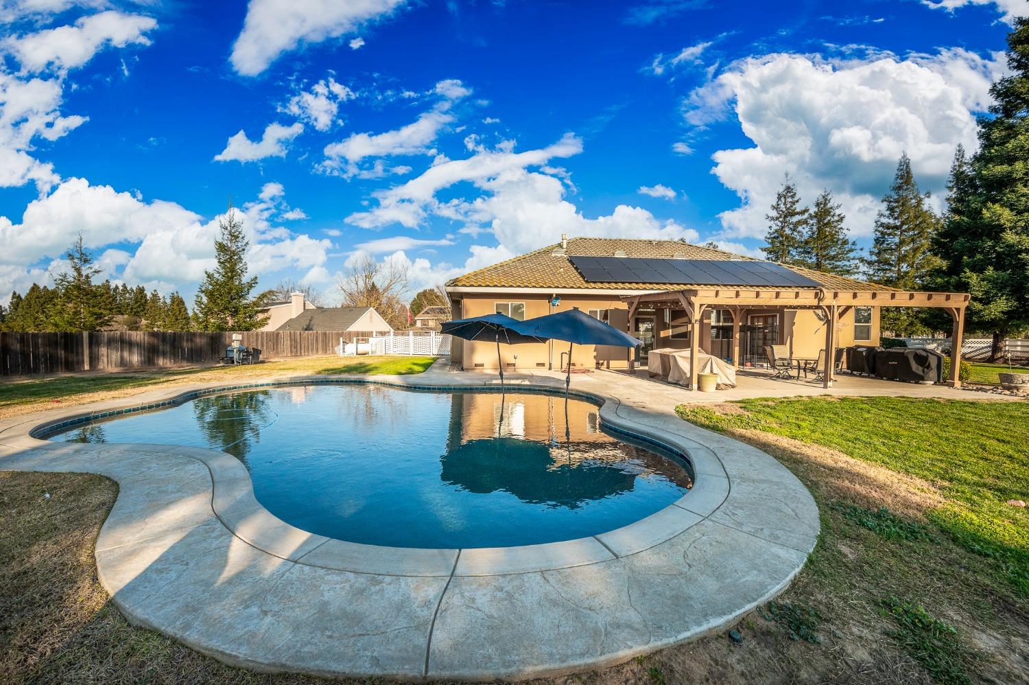 9801 Oak Knoll Drive
