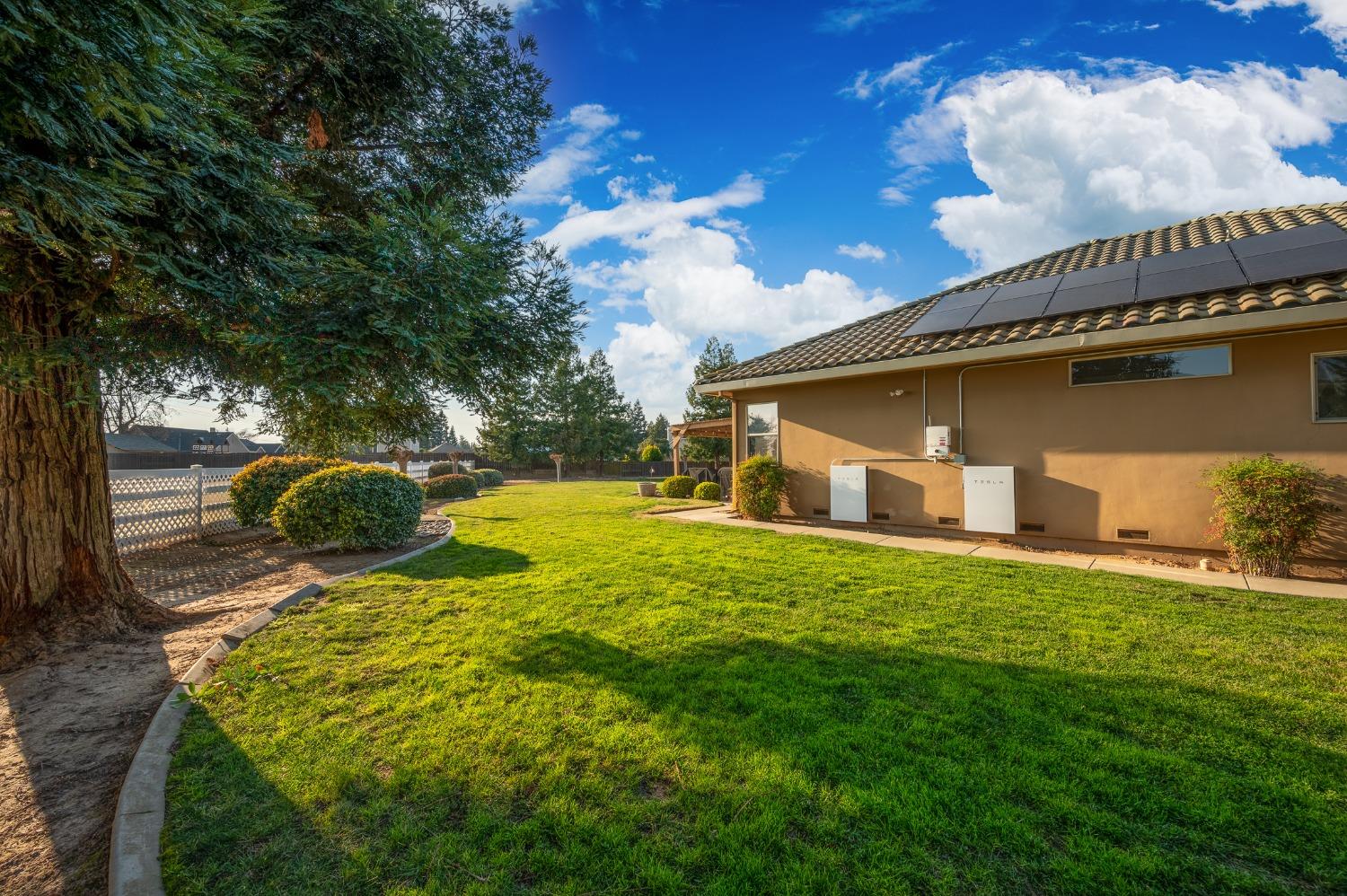 9801 Oak Knoll Drive