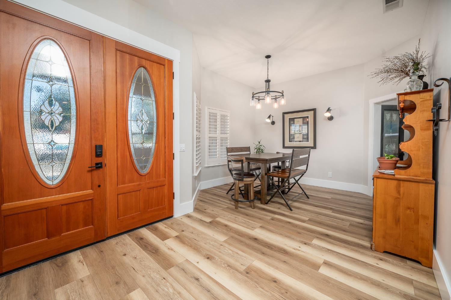 9801 Oak Knoll Drive