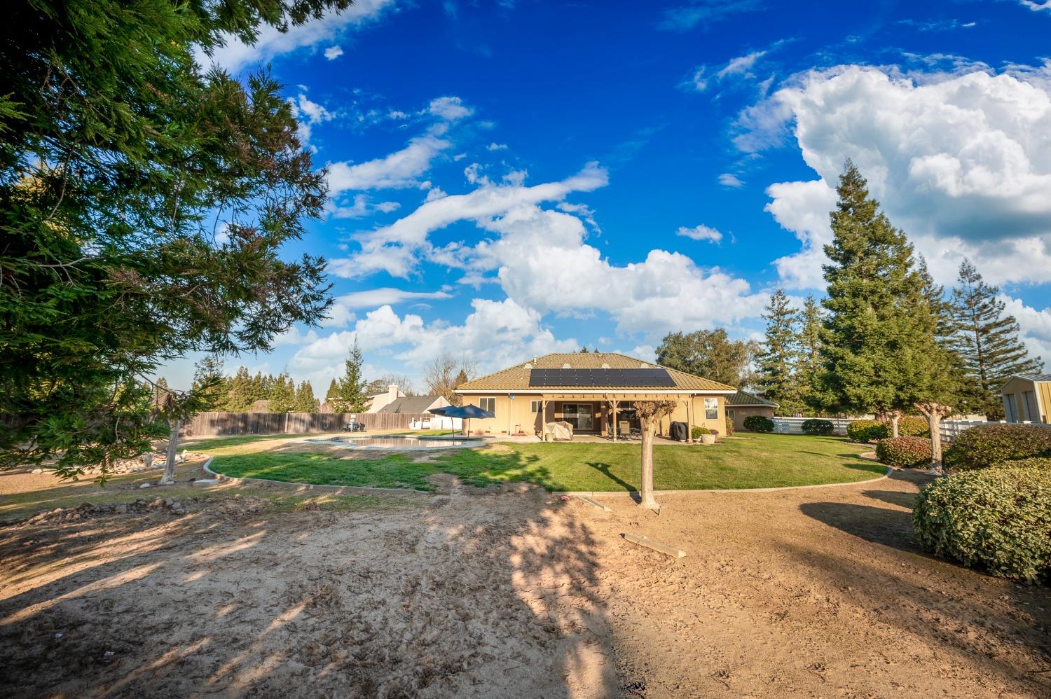 9801 Oak Knoll Drive