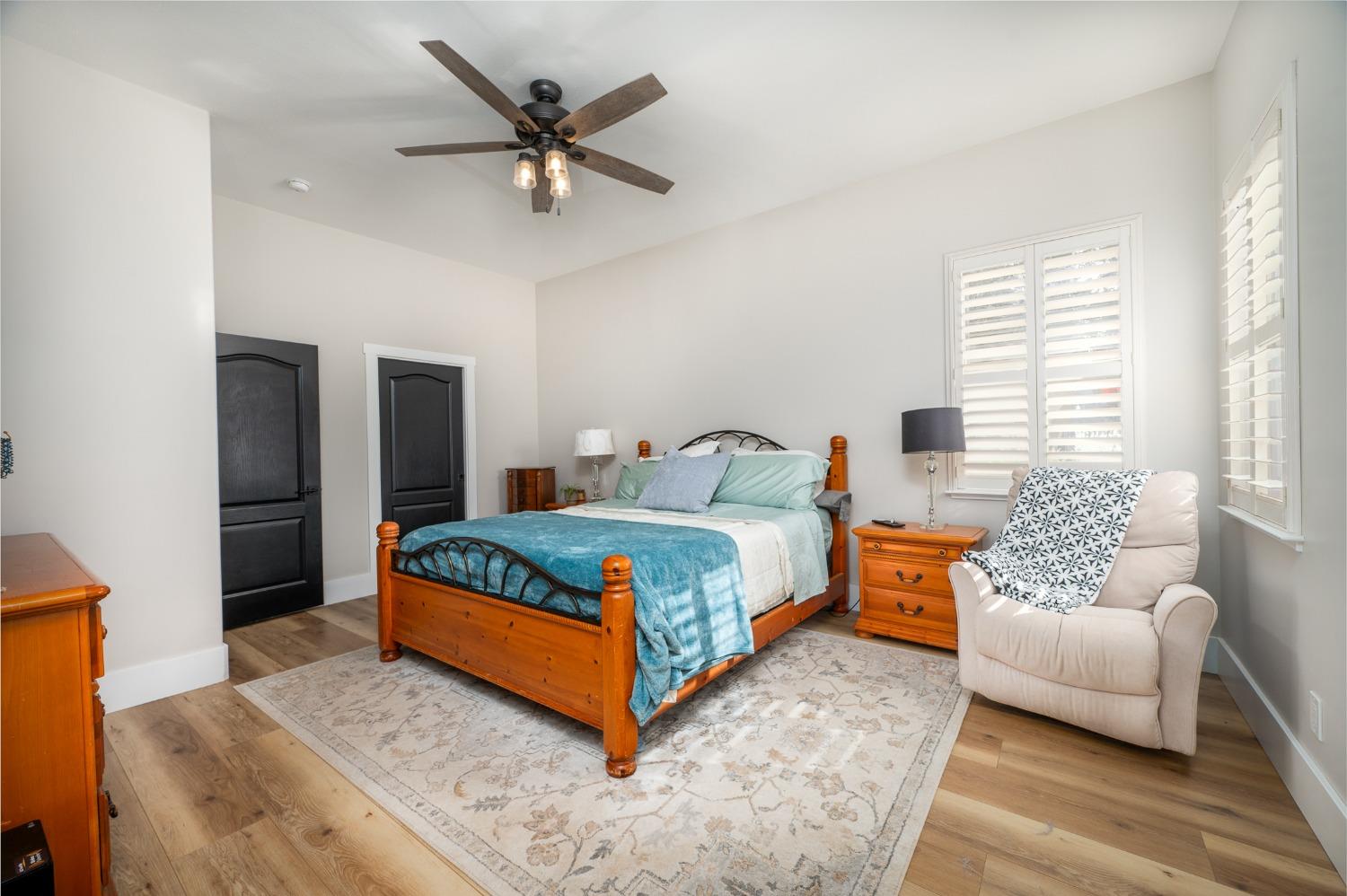 9801 Oak Knoll Drive