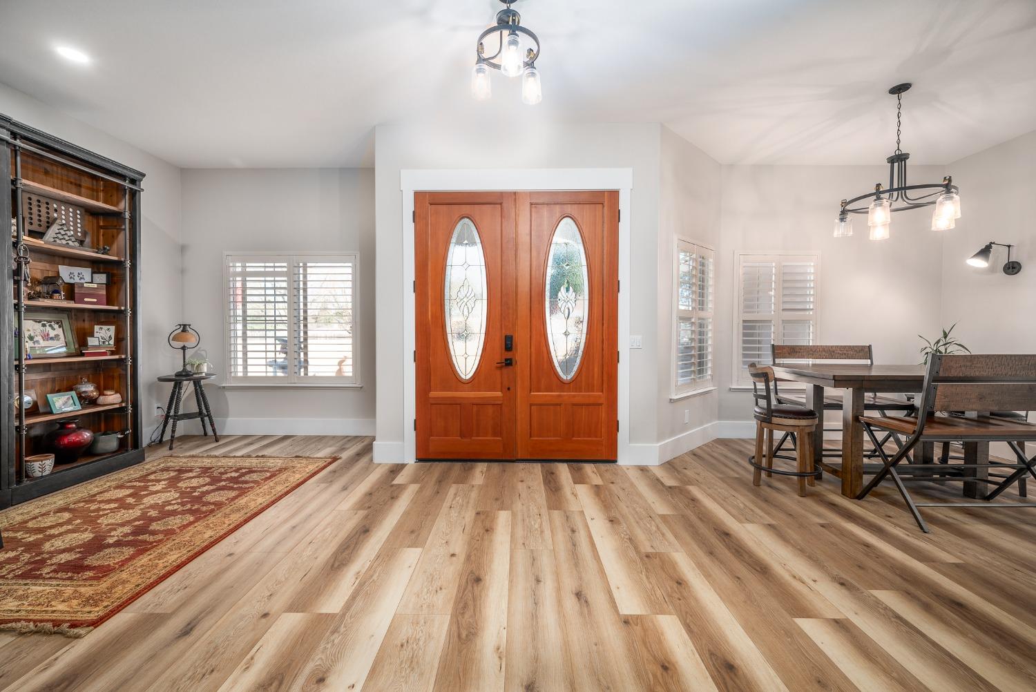 9801 Oak Knoll Drive