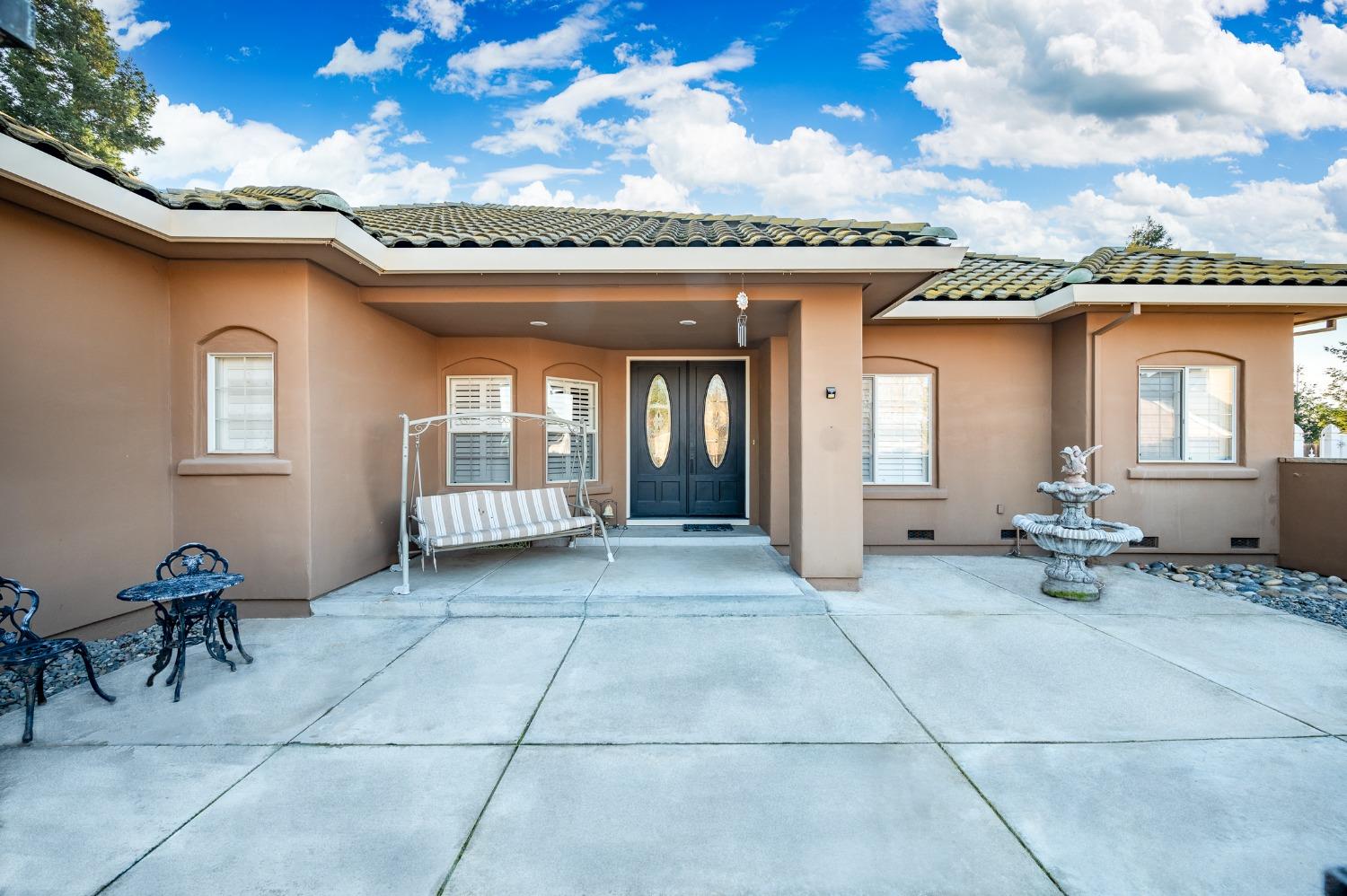 9801 Oak Knoll Drive
