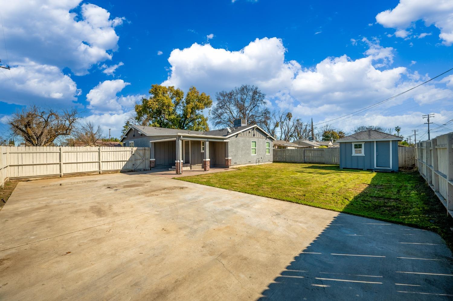 2004 Miller Avenue