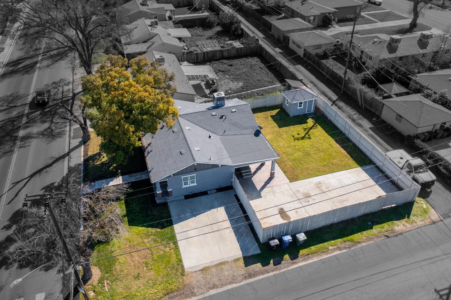 2004 Miller Avenue
