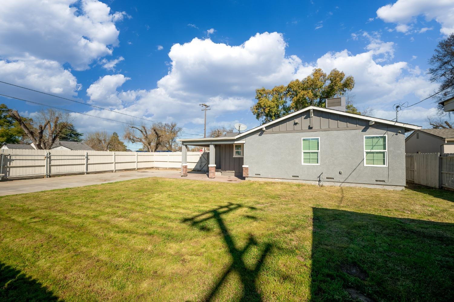 2004 Miller Avenue