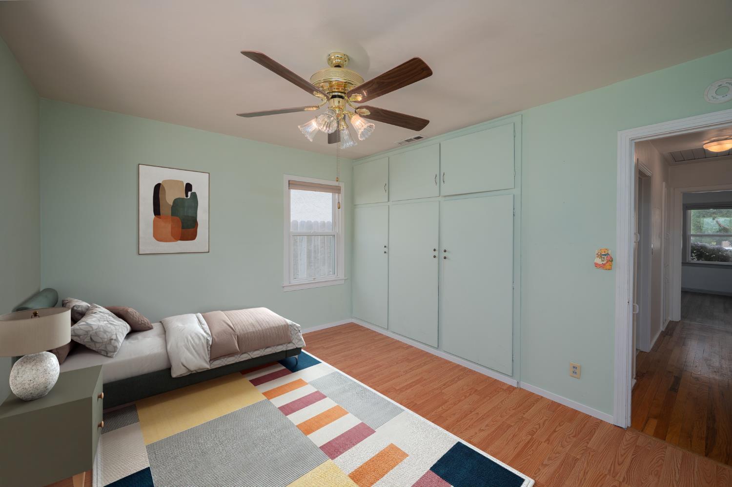 1233 Sycamore