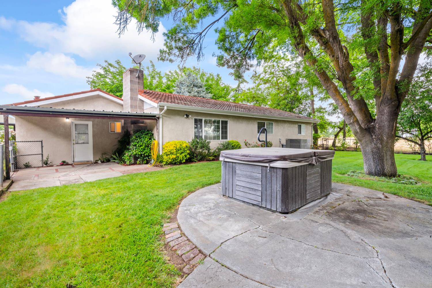 3920 S Escalon Bellota Road