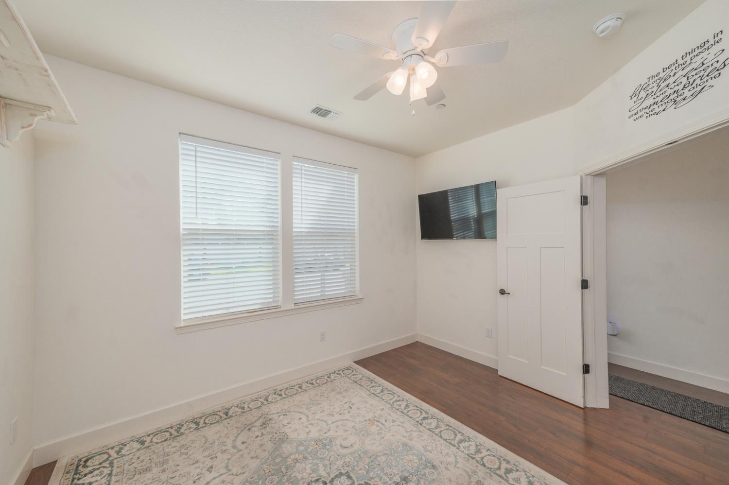 5617 Antique Rose Way