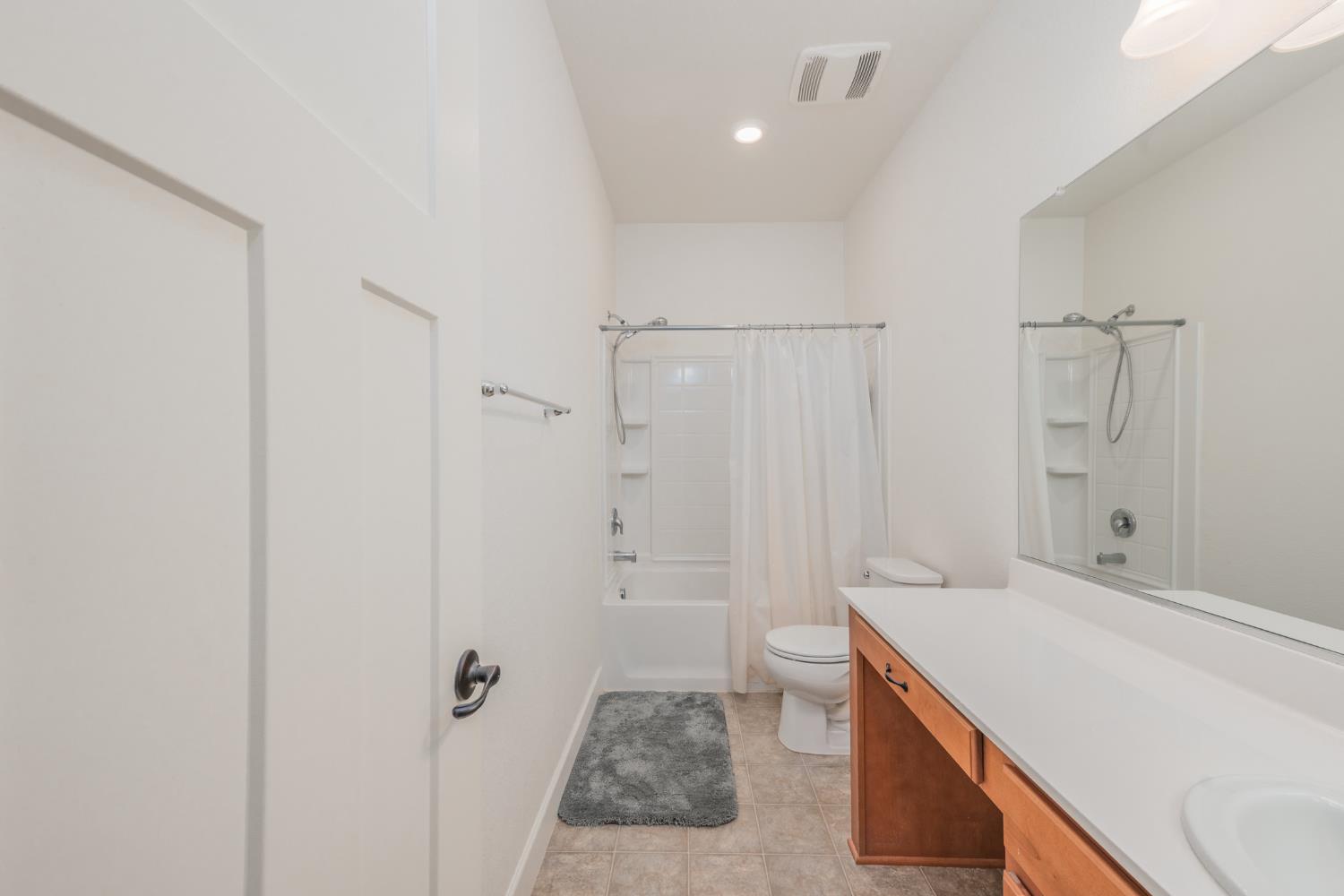 5617 Antique Rose Way