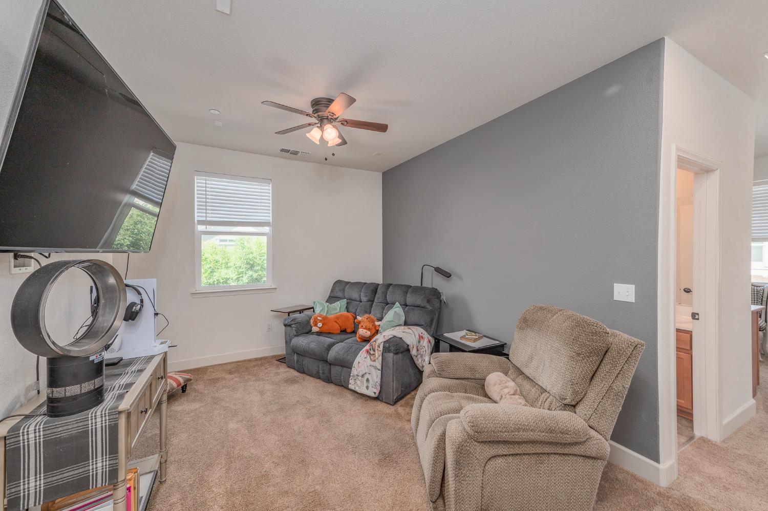 5617 Antique Rose Way