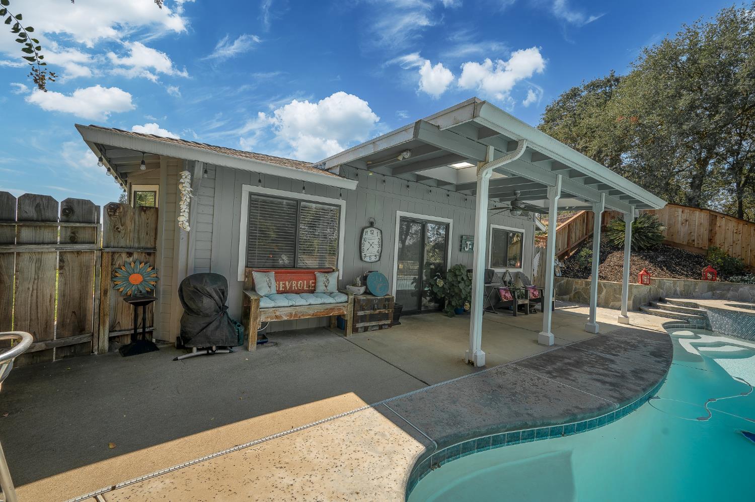 804 Hillswood Court