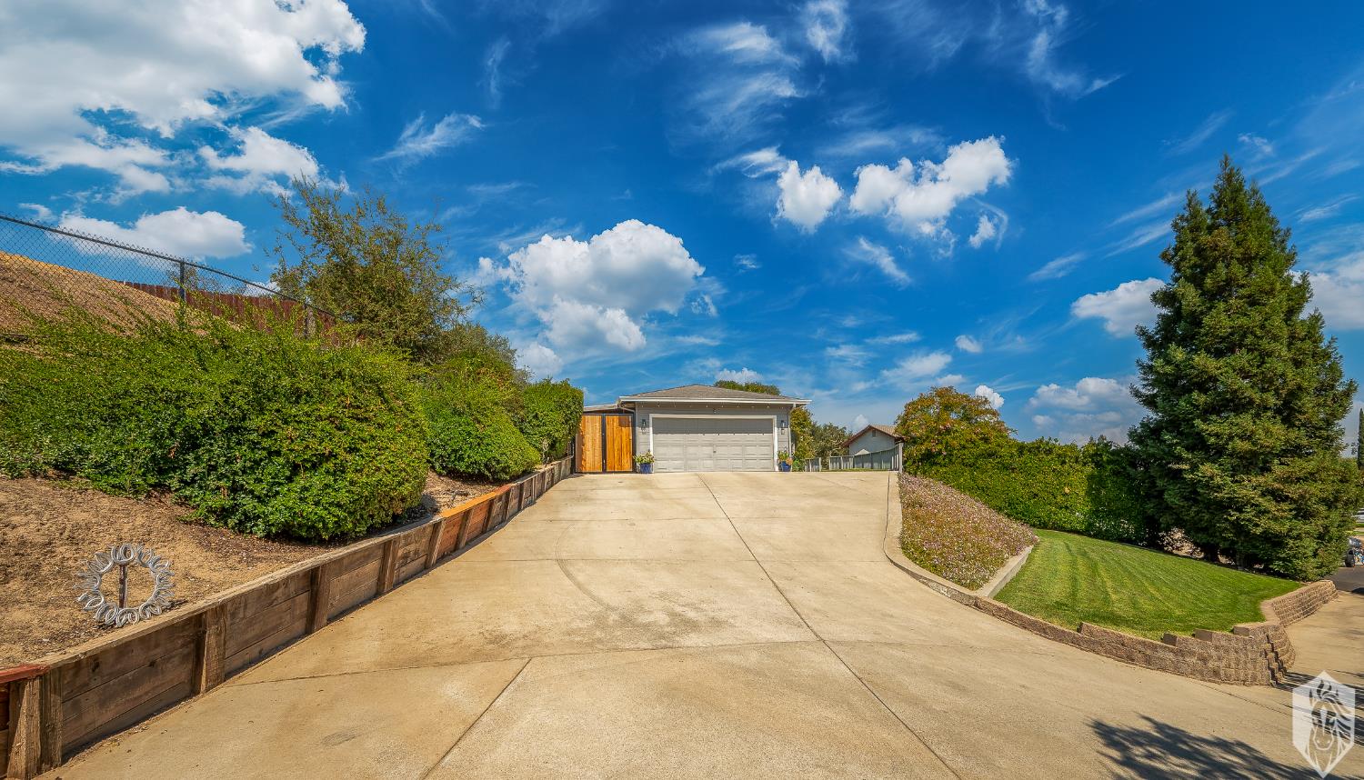 804 Hillswood Court