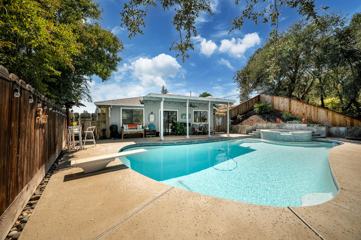 804 Hillswood Court