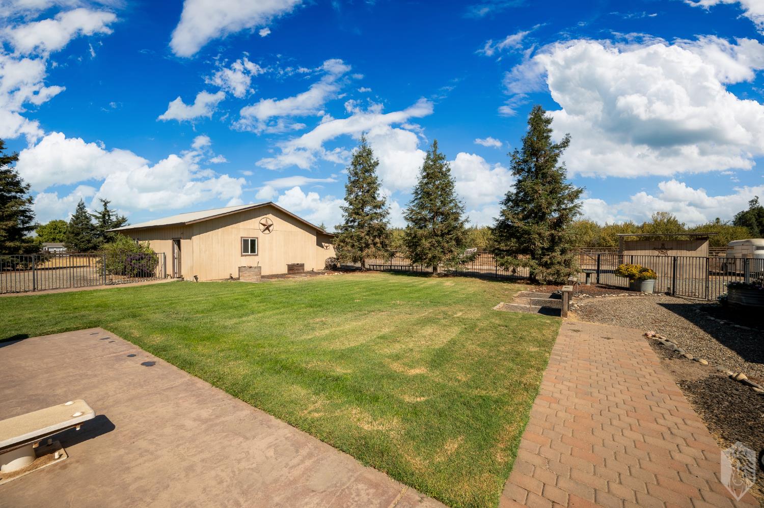 7667 Rodden Road