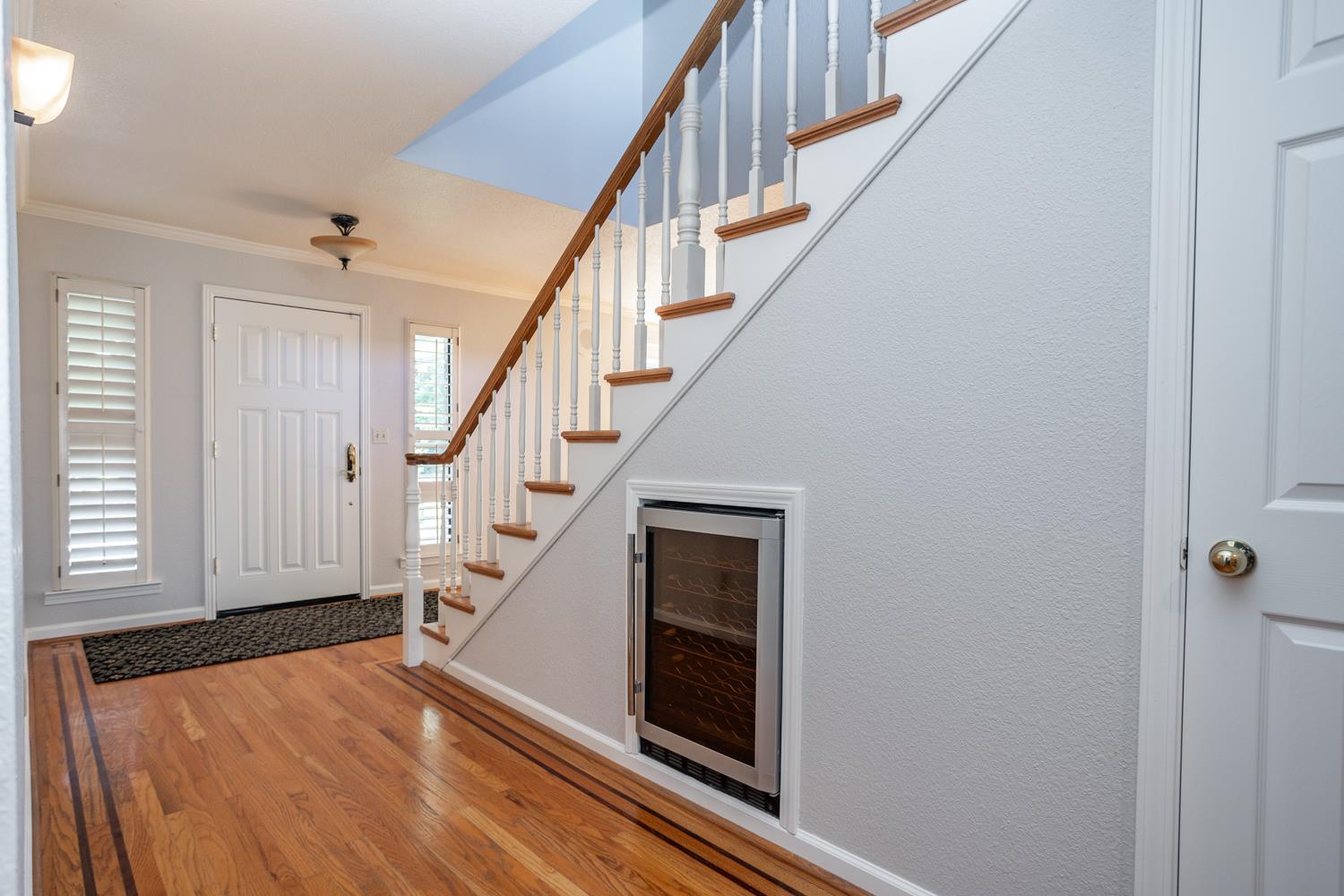 9900 Mountain Oak Road