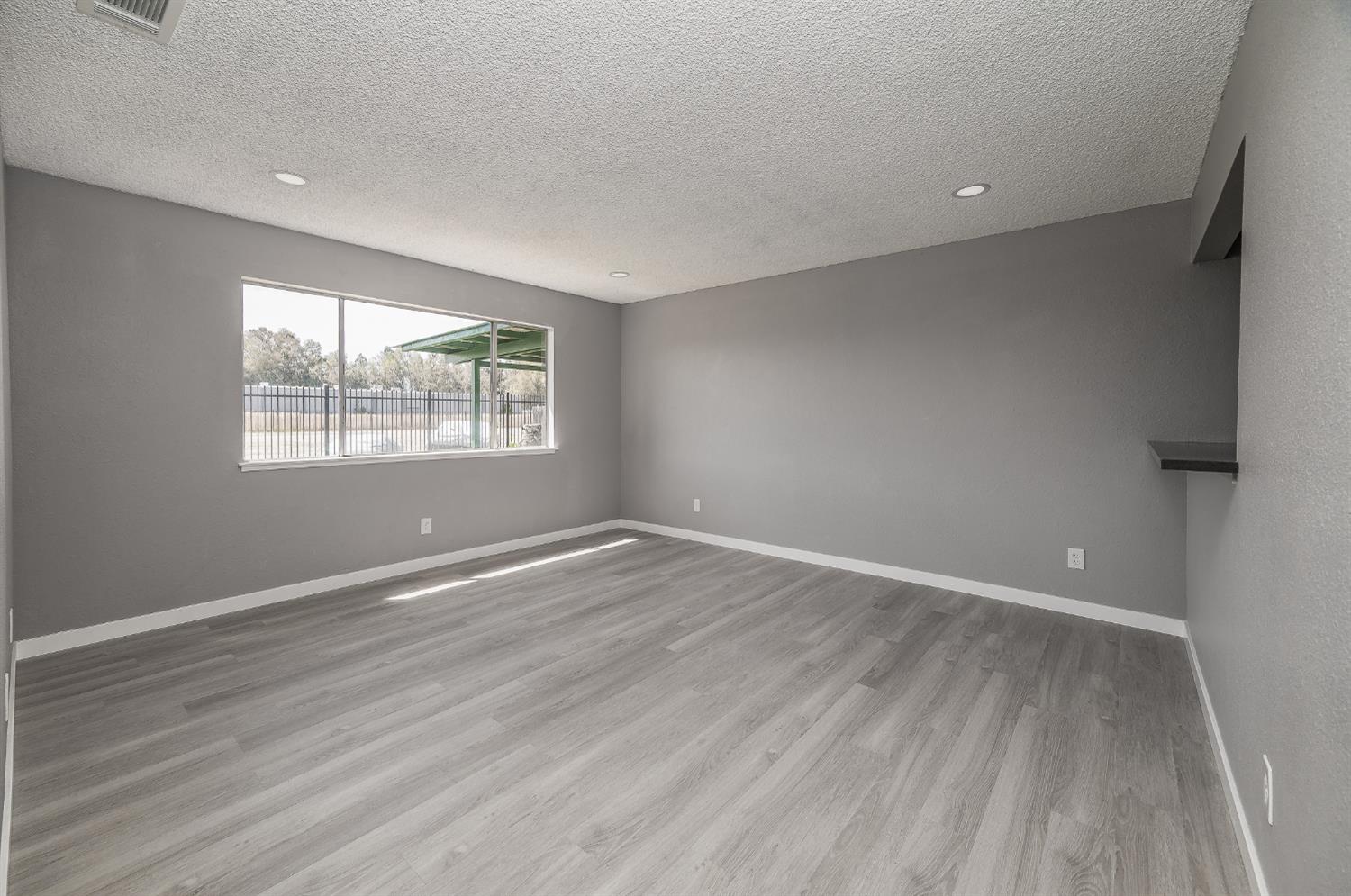 3221 Cheyenne Drive