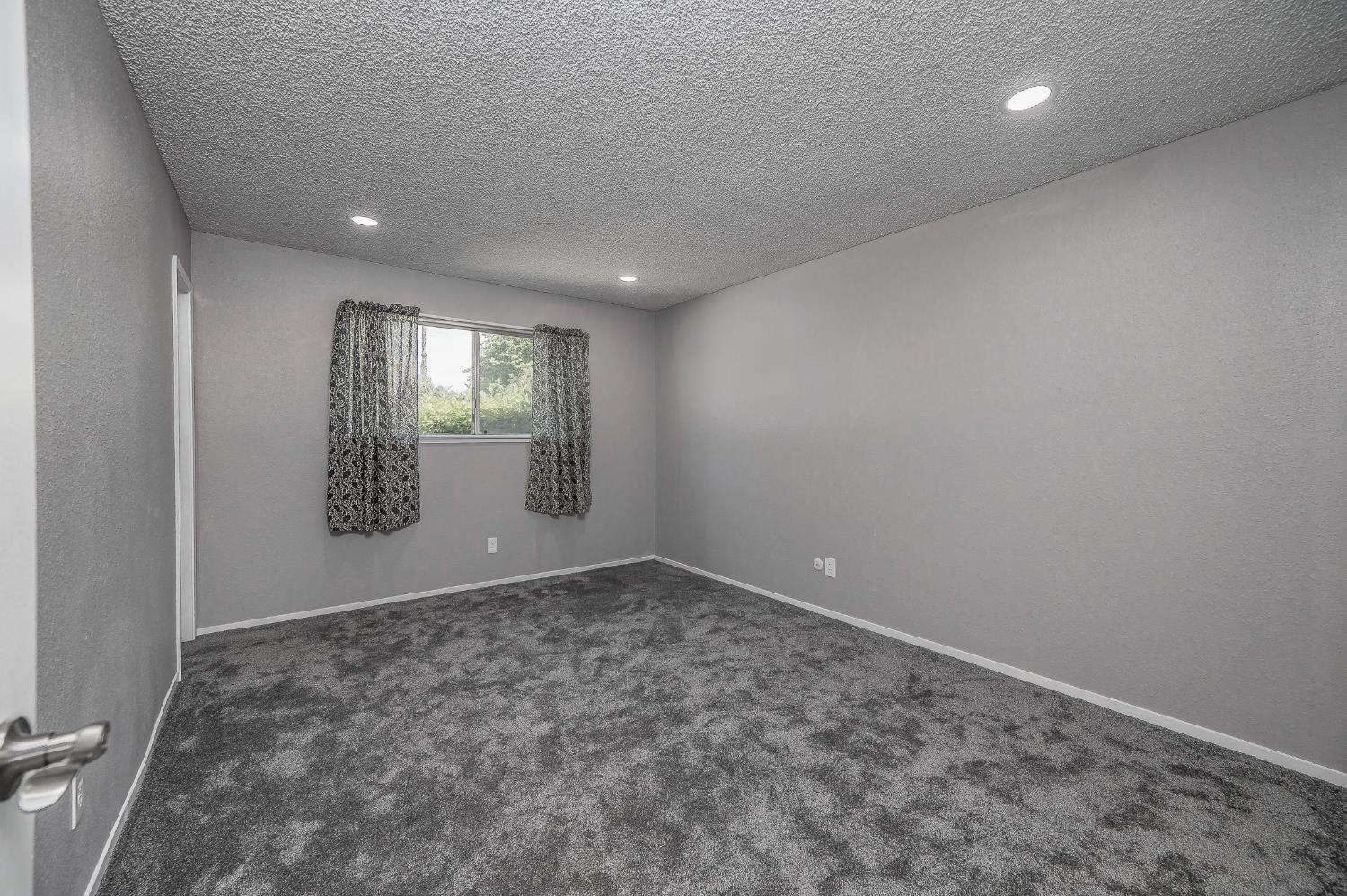 3221 Cheyenne Drive