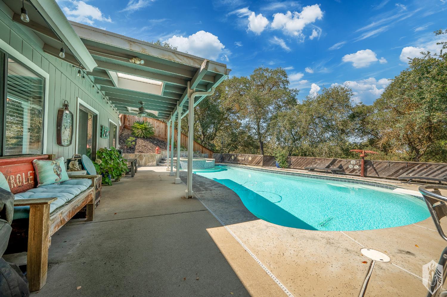 804 Hillswood Court