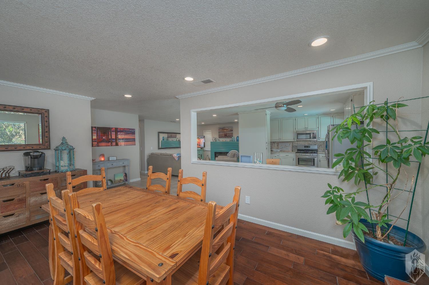 804 Hillswood Court
