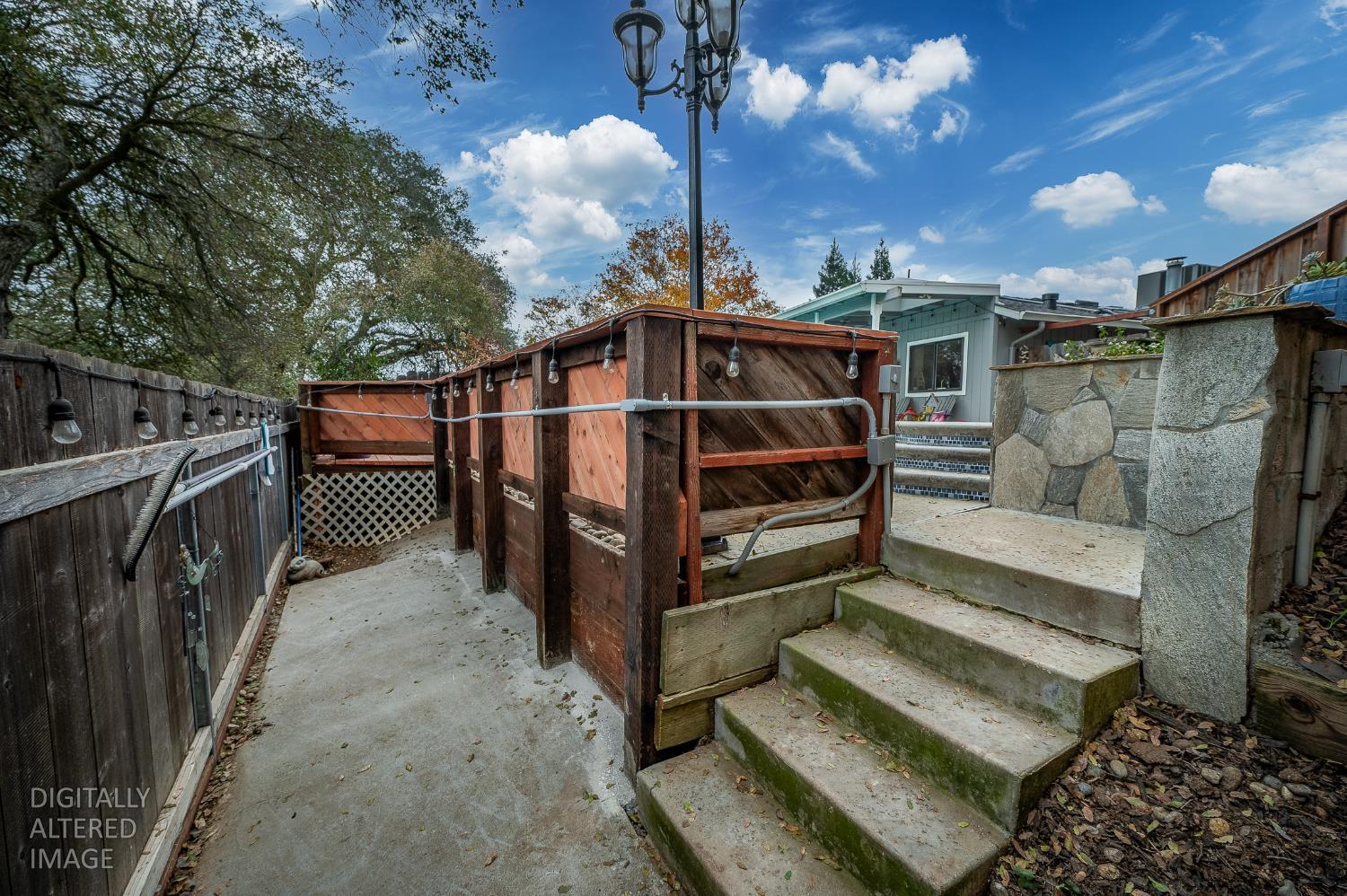 804 Hillswood Court