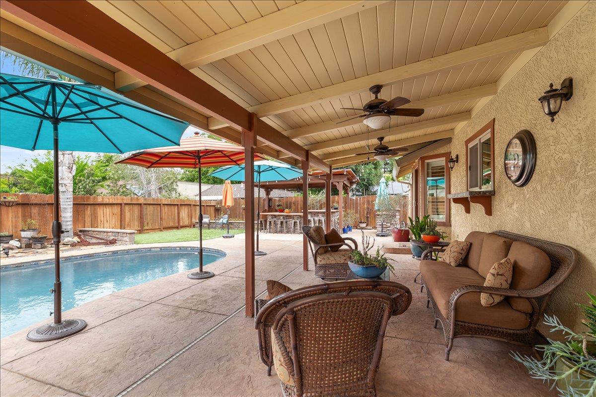 1121 Pyrite Way
