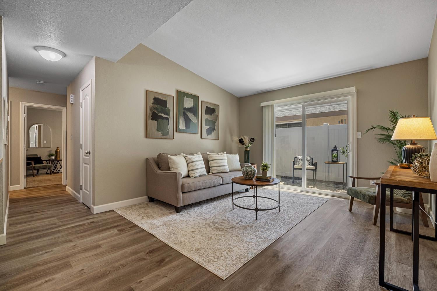 201 Woodrow Avenue 48