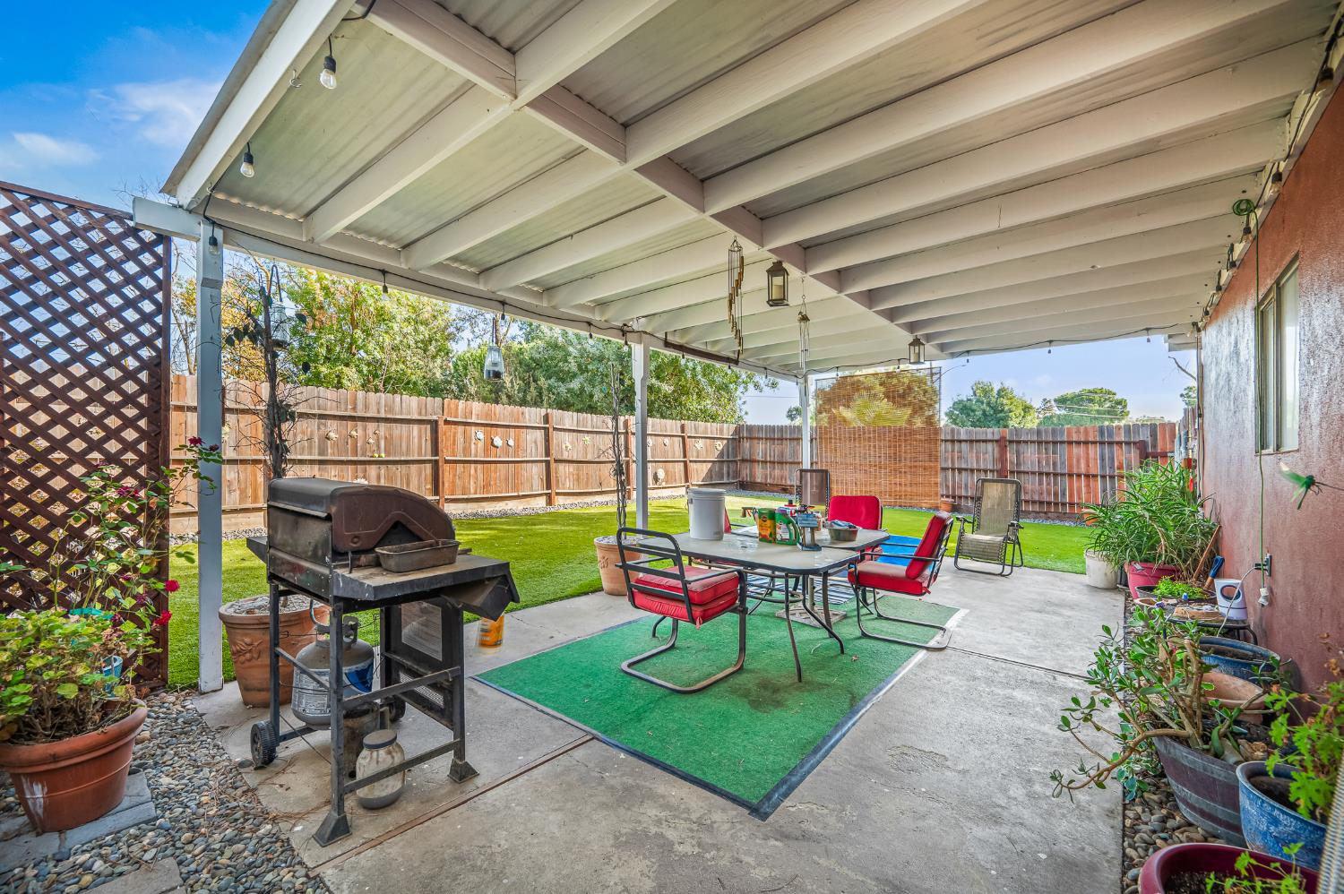 615 Trask Lane