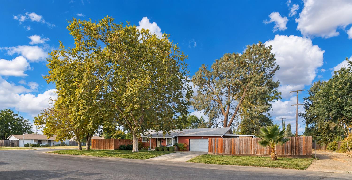 615 Trask Lane