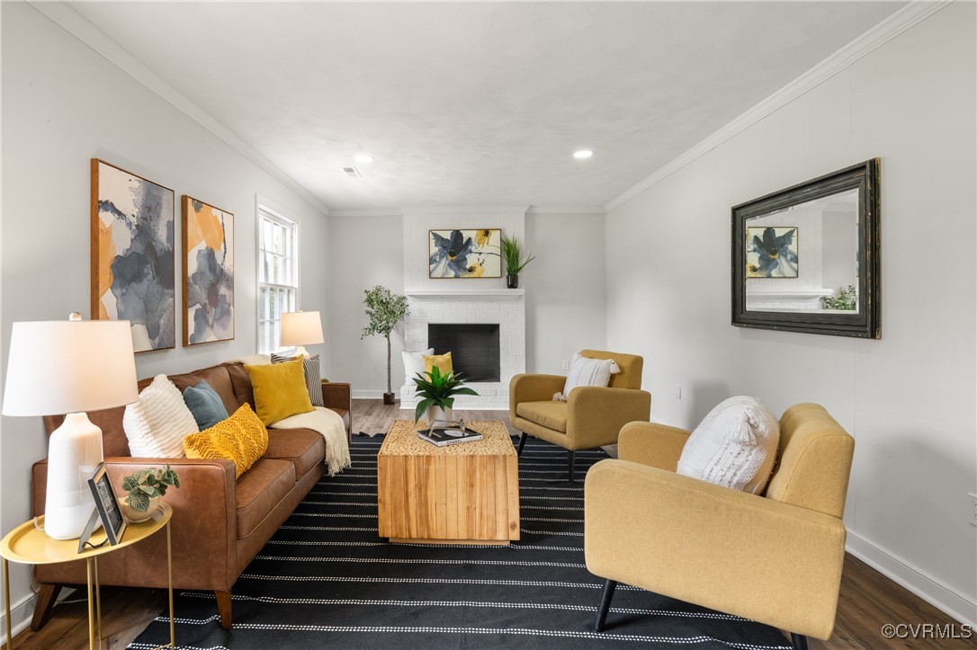 7926 Capistrano Dr