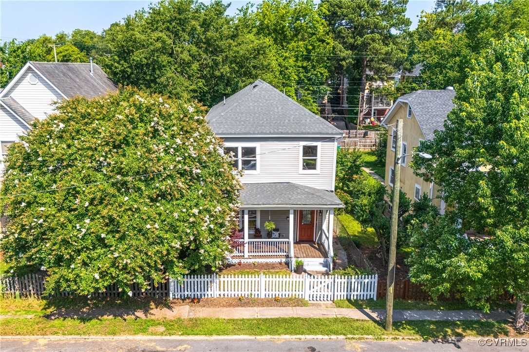 2502 4th Ave