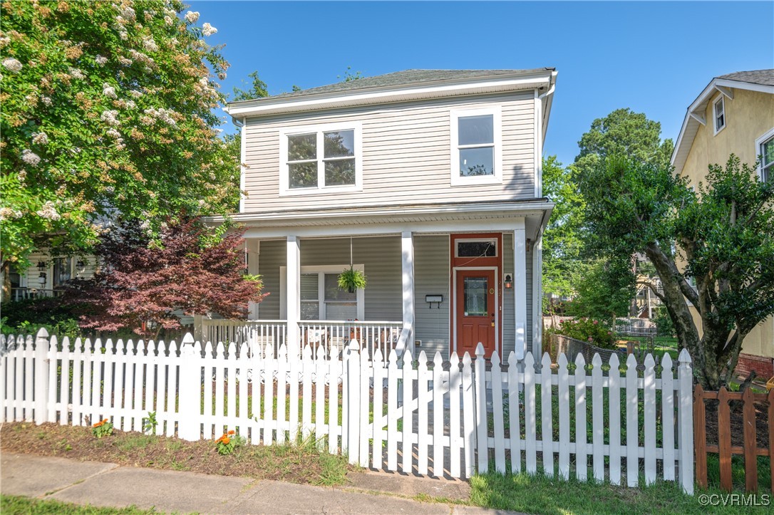 2502 4th Ave